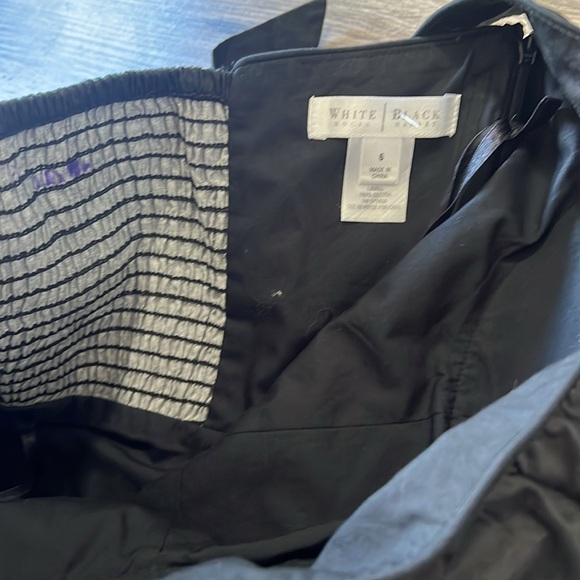 White House Black Market Black and White Strapless Halter Dress Size 6. - Picture 10 of 11